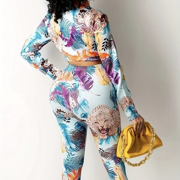 Women's Plant Animal Print Long Sleeved Lace Up Top And Slim Fit Pants Two-piece Pants Set - Image 4